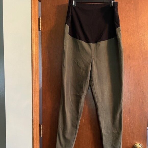 TIme and Tru Maternity pants size XXL army green - Picture 1 of 2